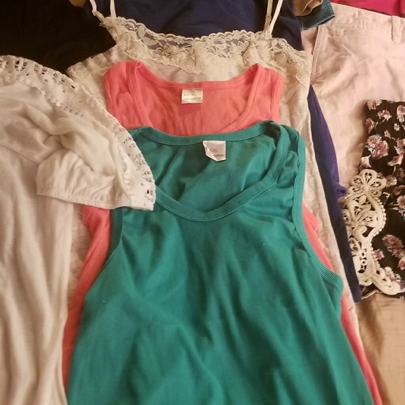 Ladies Size Medium Summer Clothes Bundle - Picture 4 of 5